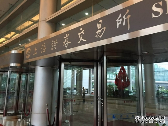 印度国家证券交易所Nifty 50指数收盘上涨025%